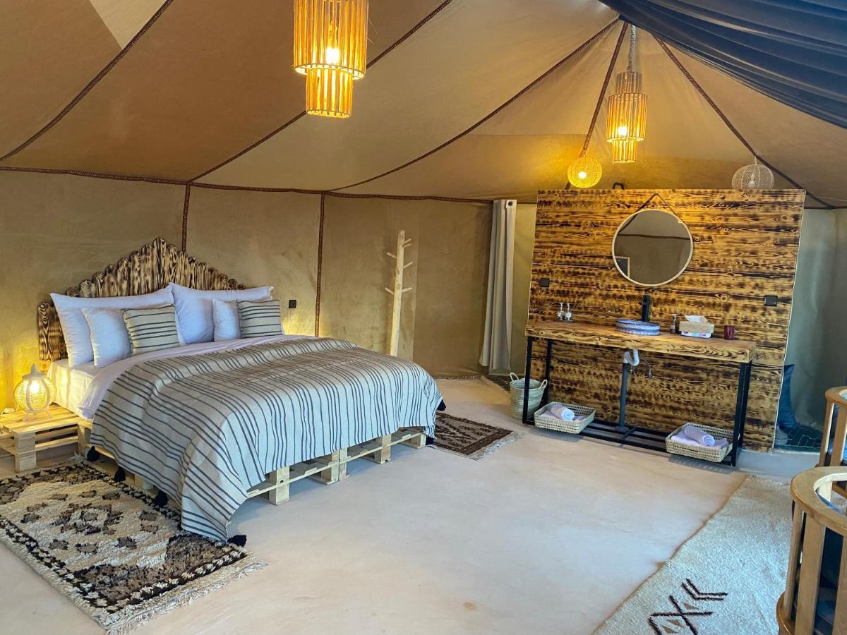 Sky View Camp Hotel Merzouga Eksteriør billede