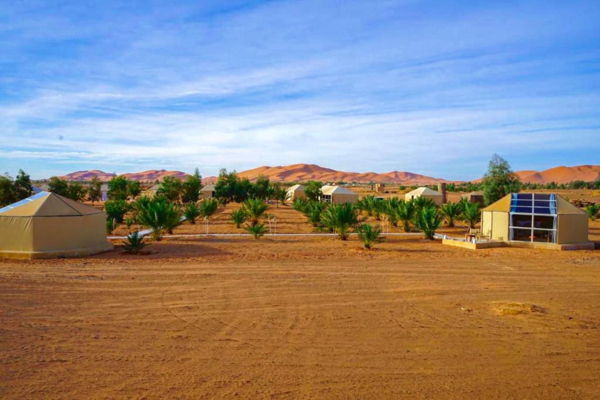 Sky View Camp Hotel Merzouga Eksteriør billede