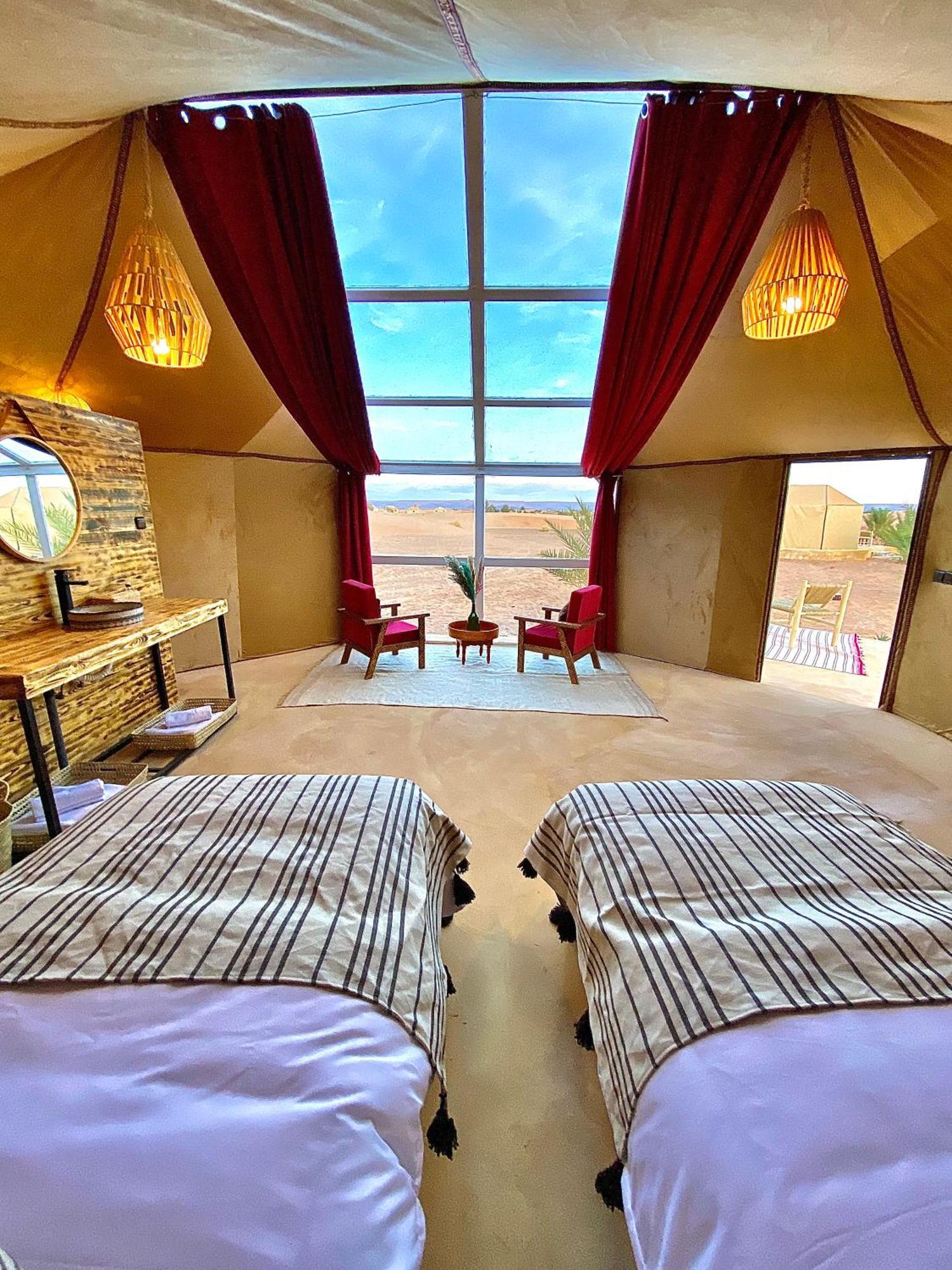 Sky View Camp Hotel Merzouga Eksteriør billede