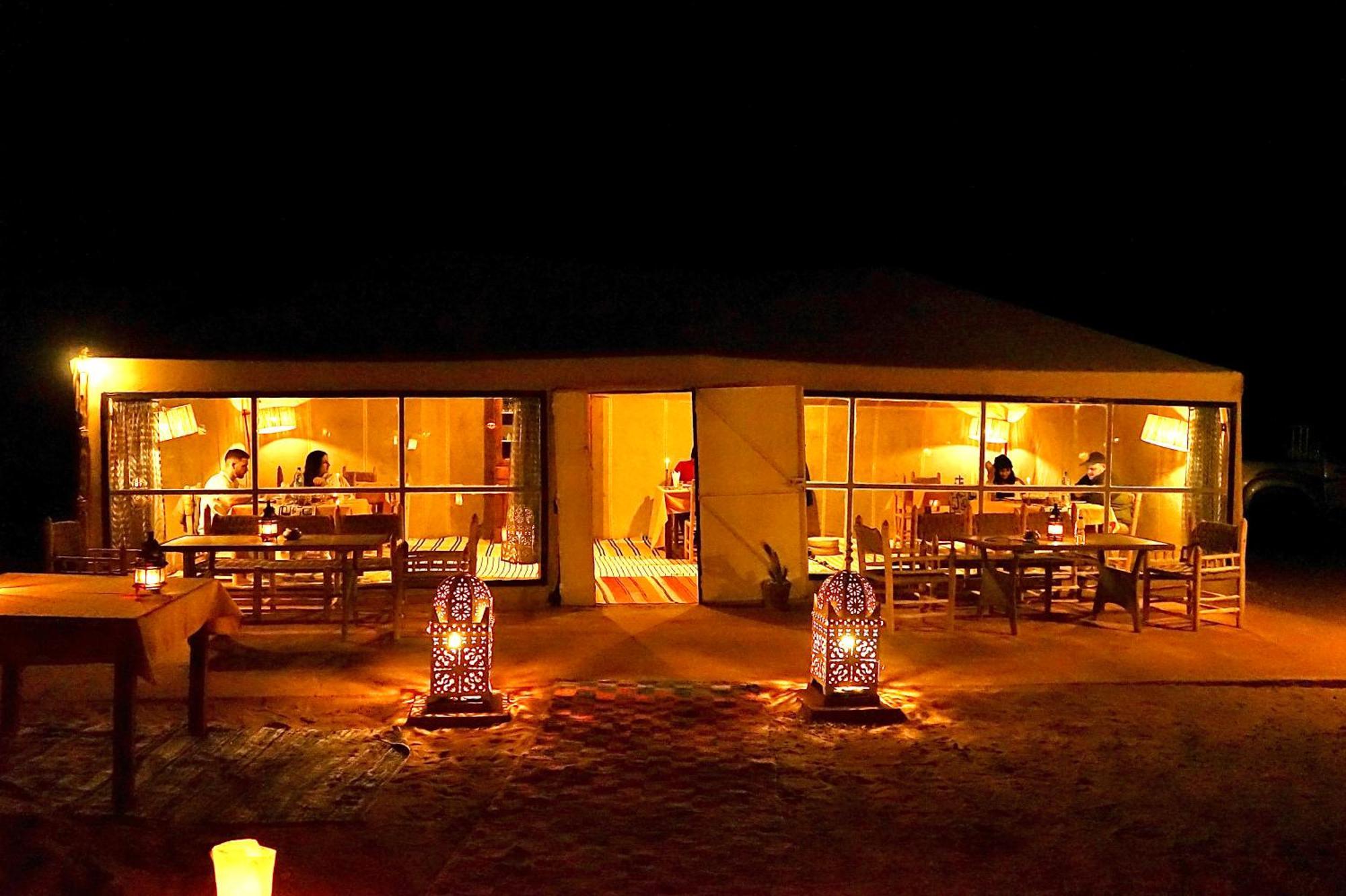 Sky View Camp Hotel Merzouga Eksteriør billede
