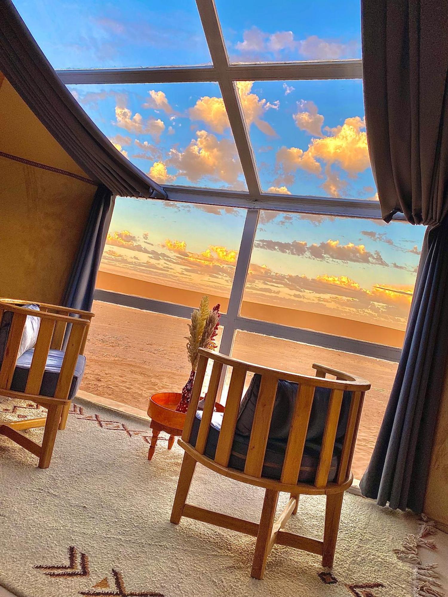 Sky View Camp Hotel Merzouga Eksteriør billede